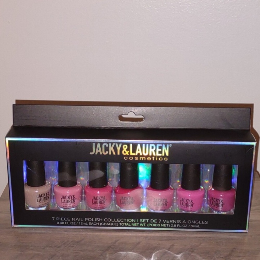7 Piece nail polish collection set